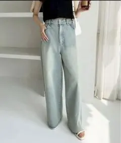 ナイスクラップ　ウエストサイズ調整可能　美脚ワイドデニムパンツ　ブルー