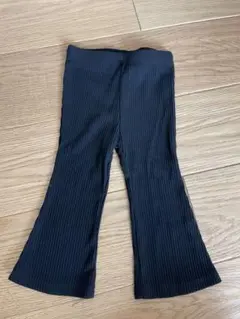 フレアパンツ