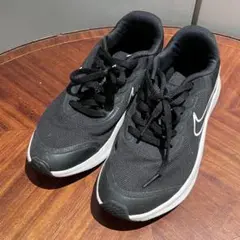 新品 NIKE ナイキ スター ランナー 3 GS ジュニア 黒×白 22.5