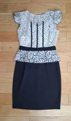 RINASCIMENTOワンピース　M