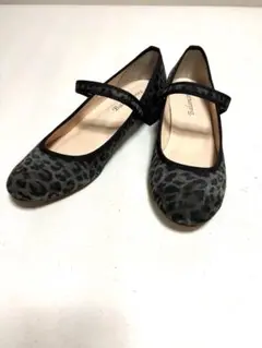 Item thumbnail for item 894e2825-ff4e-4d91-be87-7392d49fc4e6