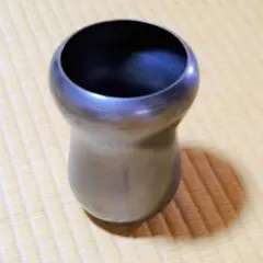 唐銅建水　槍ノ鞘　藤井宗喜作 唐戸銅建水 槍ノ鞘 藤井宗喜作 - メルカリ
