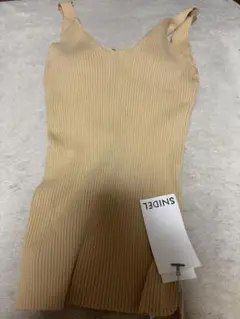 新品タグ付き♡SNIDEL♡カップ付きリブタンクトップ♡ノースリーブトップス