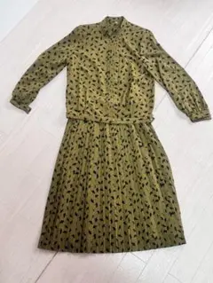 Lamballe ヴィンテージ　オリーブグリーン スカートセットアップ