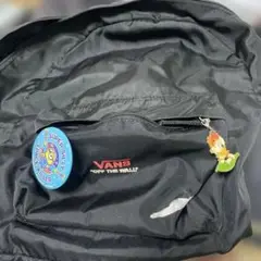 中古品　VANS OFF THE WALL ブラックリュック 15ー155