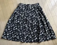 a.v.v standard スカート　サイズXL 紺色