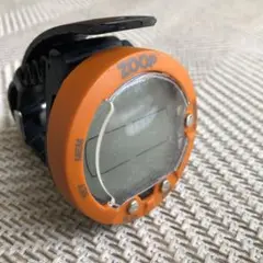 SUUNTO ZOOP ダイブコンピュータ オレンジ【充電切れ】