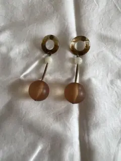 ピアス