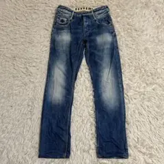 Item thumbnail for item 70614c60-04e5-4e97-bb6c-93a9c1e09fb7