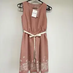 美品L′est Rose ベビーピンクワンピース♡新品タグ付き！