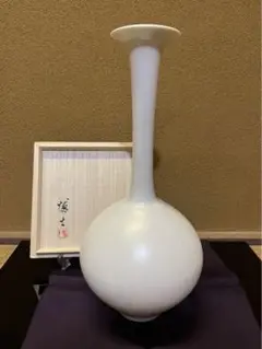 B22s 中田一於作　丸紋壷　箱無し　中田錦苑窯九谷焼　釉裏銀彩　三代徳田八十吉 B22s 中田一於作 丸紋壷 箱無し 中田錦苑窯九谷焼 釉裏