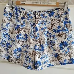 INDEX 花柄ショートパンツ