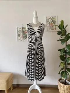 Max Studio 洗練されたワンピース