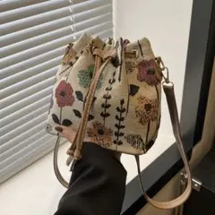 ショルダーバック　レディース　鞄 春 花柄　刺繍　巾着