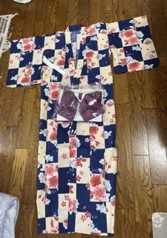 花柄チェック浴衣 紫色の帯付き　子供用