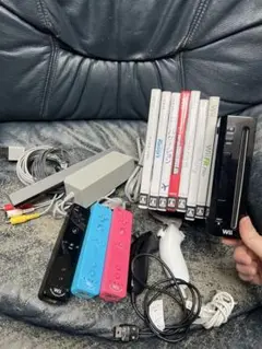 Wii本体 ゲームソフト、リモコン、ヌンチャク付き