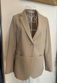 Item thumbnail for item 481bdb34-d7d4-4862-8e33-8d875ffcacf2