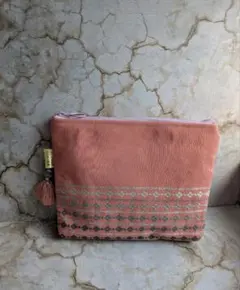 Item thumbnail for item f78cff24-32ac-4701-9600-560bc0453e74