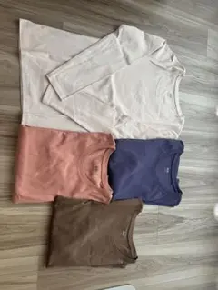 UNIQLO Mサイズ 長袖Tシャツ 4枚セット