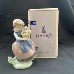 リヤドロ/LLADRO SPRING IS HERE 専用箱付き
