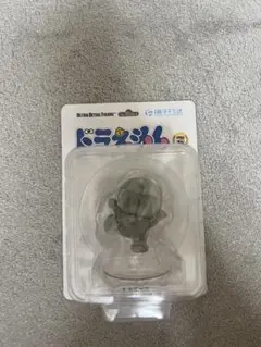 ドラえもん ウルトラディテールフィギュア グレー