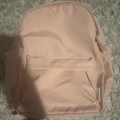 ピンクのリュック