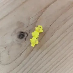 ひよこ？アヒル？ 鳥 黄色いパーツ3連 パーツ