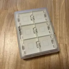 Nintendo 3DS ゲームカードケース（クリアホワイト）