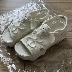 Item thumbnail for item a15094a2-3342-43c0-b36d-27b321cb0422