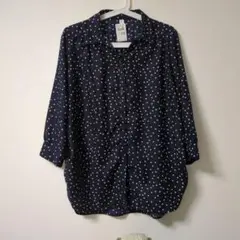 七部袖ドット柄シャツ