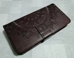 手帳型 iPhone16 用 ケース マンダラ ブラウン 茶色