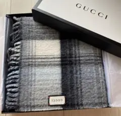 激レア!極美品!定価6万円弱GUCCIグッチItaly製マフラー