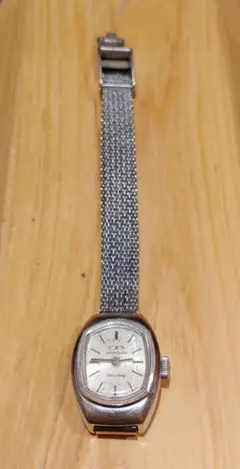 [ジャンク]　TECHNOS 手巻き式ゼンマイ腕時計
