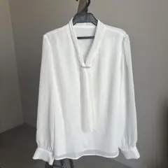SAISON DE PAPILLON ホワイト長袖ブラウス