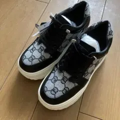 新品タグ付き　厚底　スニーカー
