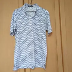 【美品】AXEL ゴルフMサイズ 幾何学模様シャツ