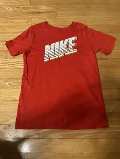 Nike Tシャツ Lサイズ レッド