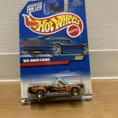 Hot Wheels '65 Mustang ミニカー