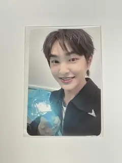 <未開封品> SHINee公式ペンライト封入特典トレカ ONEW