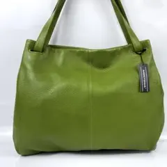 MONTOWA グリーン レザー ショルダーバッグ