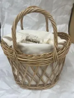 KIS Design 籐製小型かごバッグ（内袋付き）