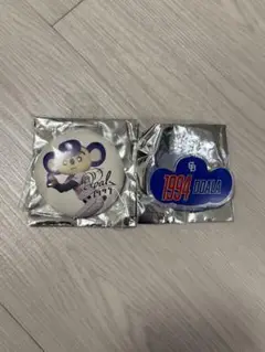 ドアラ　バッジ2種セット