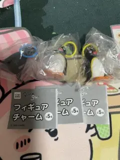 ピングー フィギュアチャーム ガシャポン pingu ロビ キーホルダー