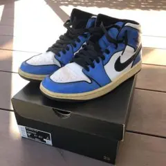 Item thumbnail for item 3cbb8054-5c9d-4bd2-933f-29a2a678f553