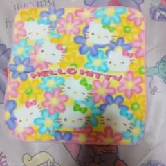 キティちゃんタオルハンカチ2枚