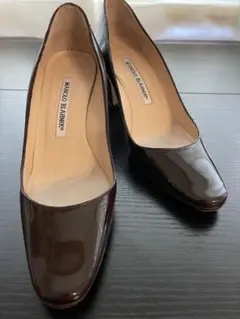マノロ ブラニク エナメル パンプス Alecta アレクタ 35.5