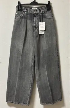 Item thumbnail for item 92599377-48c3-41e3-bc4c-5858921db717