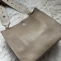 Item thumbnail for item ca5342f9-446c-4049-83aa-015d51efcd23