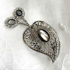 Item thumbnail for item 1cd4cfb8-3d66-4d6b-83b3-4e094a0c0527