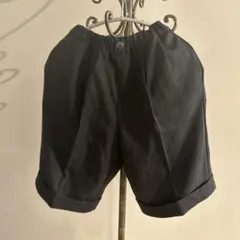 BRANSHES 黒いハーフパンツ 150㎝
